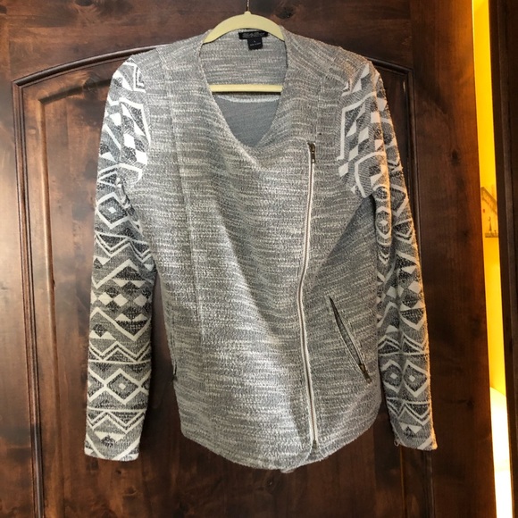 Jacket - Picture 3 of 3